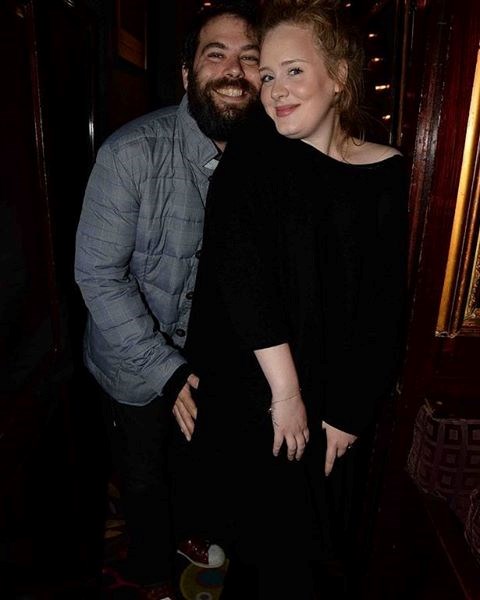 Η Adele με τον σύντροφο της Simon Konecki