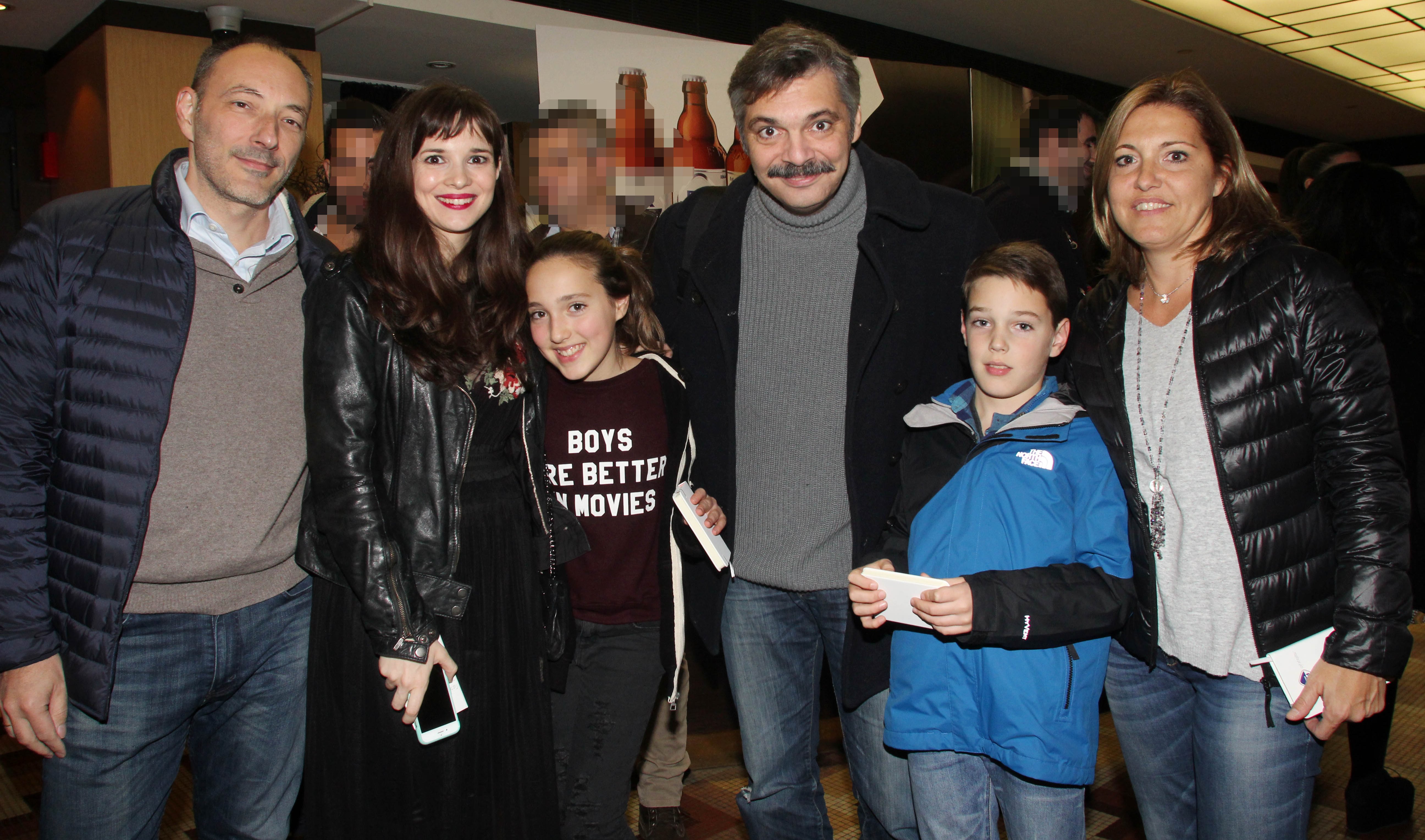 Η Ευγενία Δημητροπούλου με τον Άλκι Κούρκουλο και την οικογένειά του
