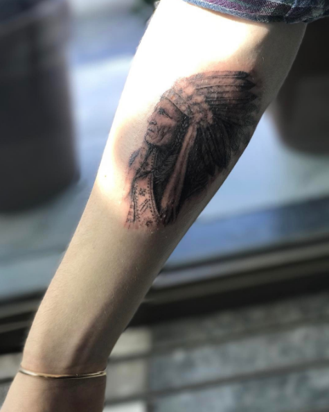 Το τατουάζ του Brooklyn Beckham 