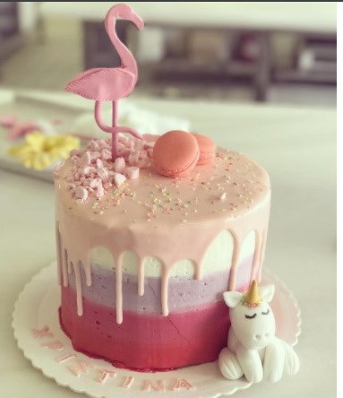 Η τούρτα γενεθλίων της κόρης της Δέσποινας Καμπούρη