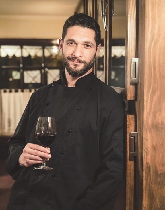 Ο Πάνος Ιωαννίδης στην επίσημη φωτογράφηση του Master Chef