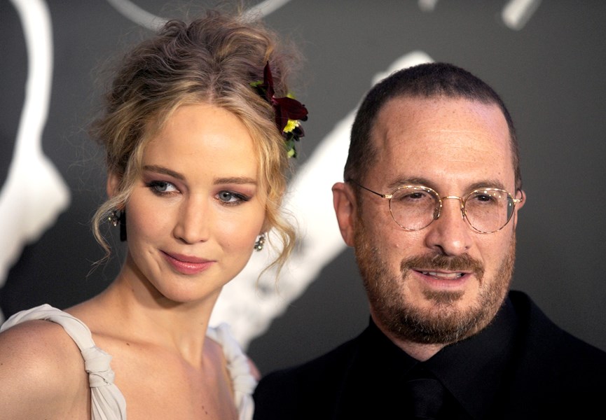 Ο Darren Aronofsky και η Jennifer Lawrence χώρισαν.
