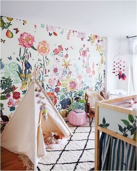 Διακόσμηση παιδικού δωματίου με floral στοιχεία