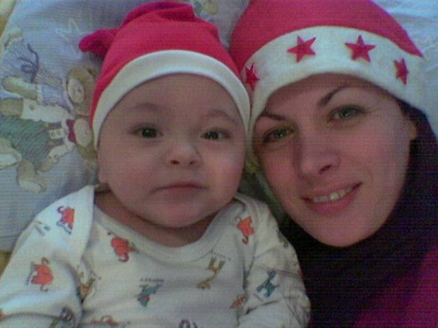 Η Νένα Χρονοπούλου με τον μικρό της όταν ήταν μωρό